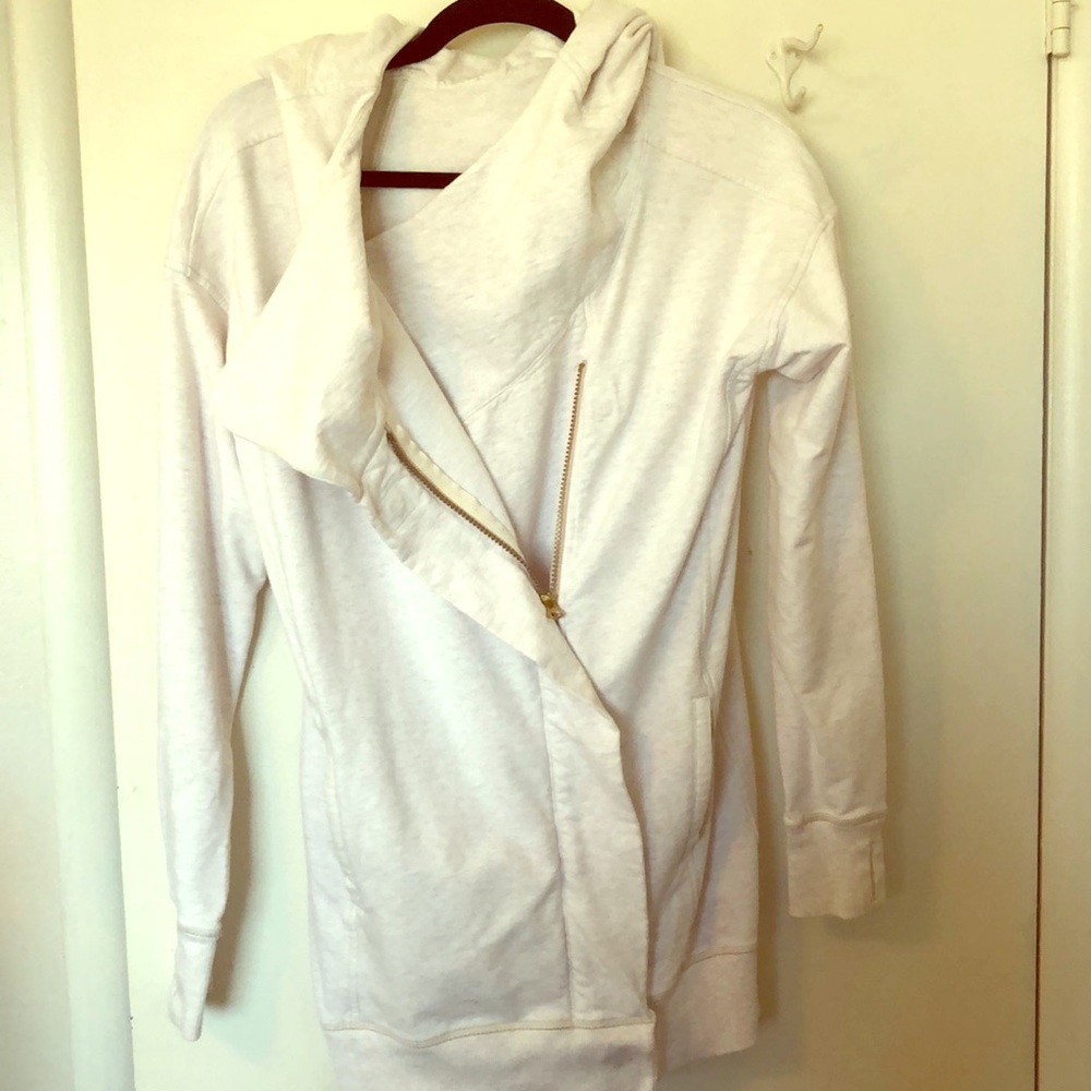 Lululemon Wrap up jacket with hood